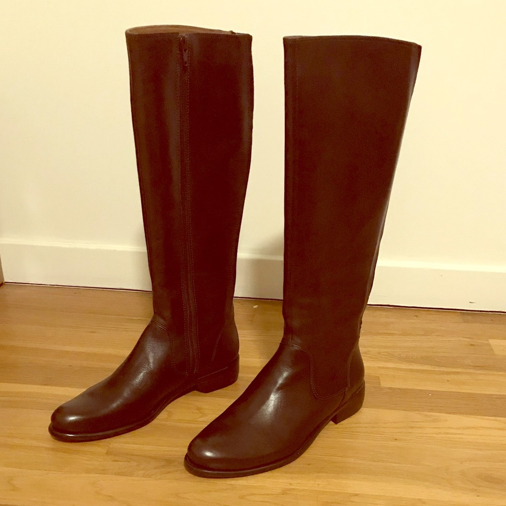 Riding boots